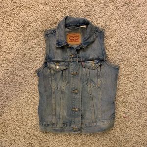 Levi’s Jean Vest